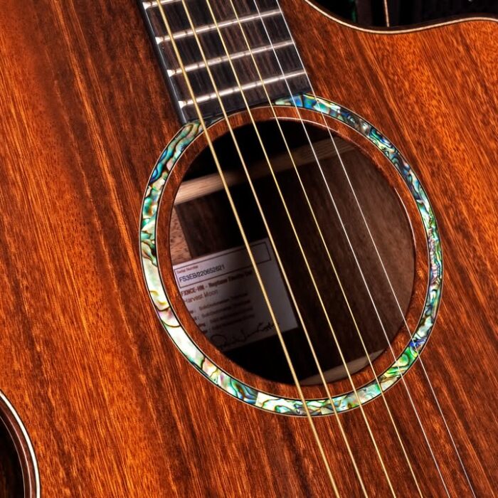 Dont mind us, were just admiring the view 😍 With each FX Neptune - Harvest Moon you get to fully experience the pure and natural appearance of the lovely Trembesi tone wood 🎶
-
#faithguitars #guitar #guitars #guitarist